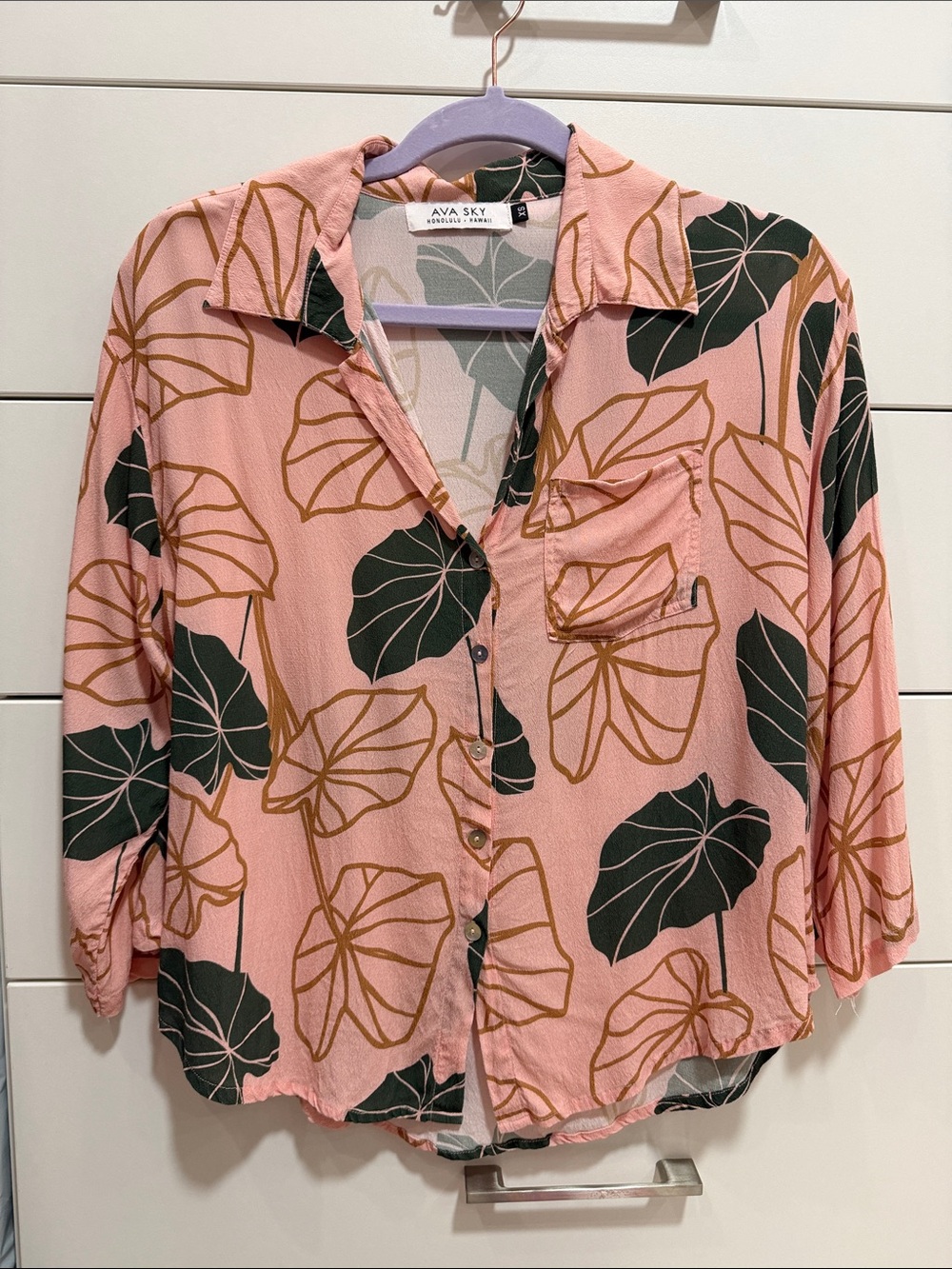 Ava Sky, top tiani, passion kalo, size XS, woven, l/s